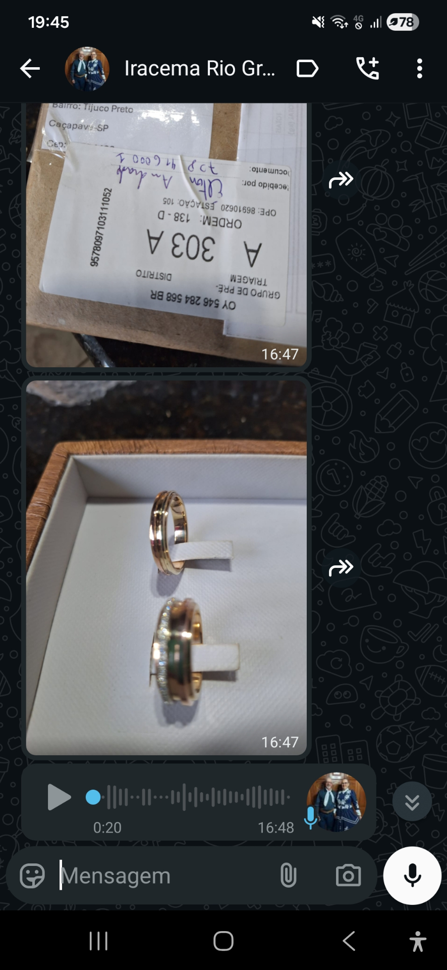 Depoimento recebido por WhatsApp com alianças entregues